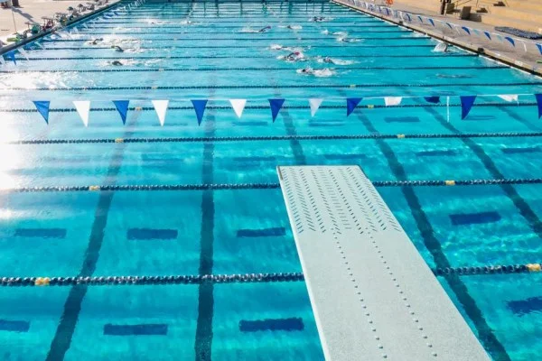 springboard diving